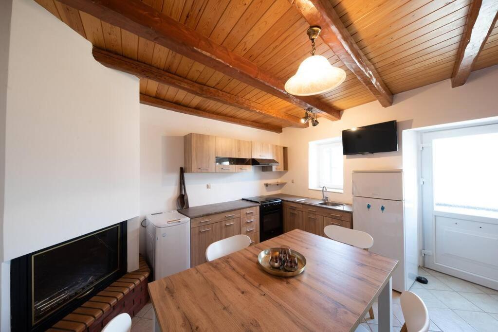 Costas Vlachos By Corfu Solutions *